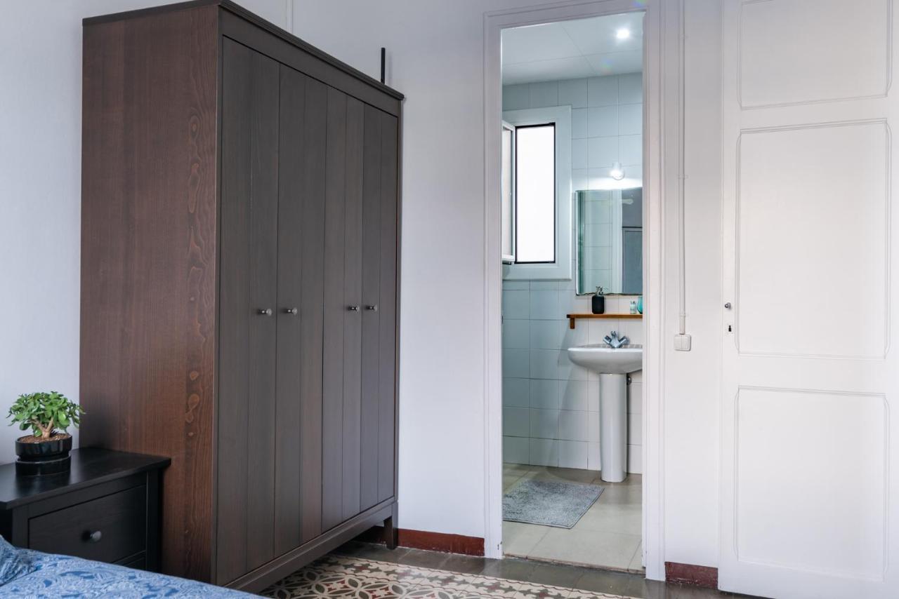 Superb Cute Flat Bests View On The Sea For Couple Barcelone